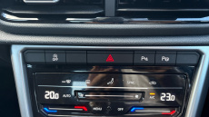 Volkswagen T-Roc 1.5 TSI Life 5dr DSG Petrol Hatchback